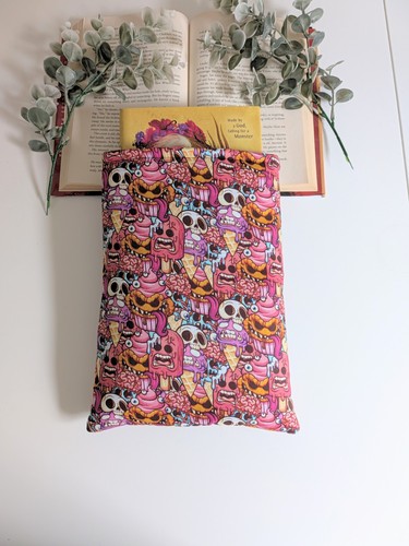 Horror book sleeve - horror, large